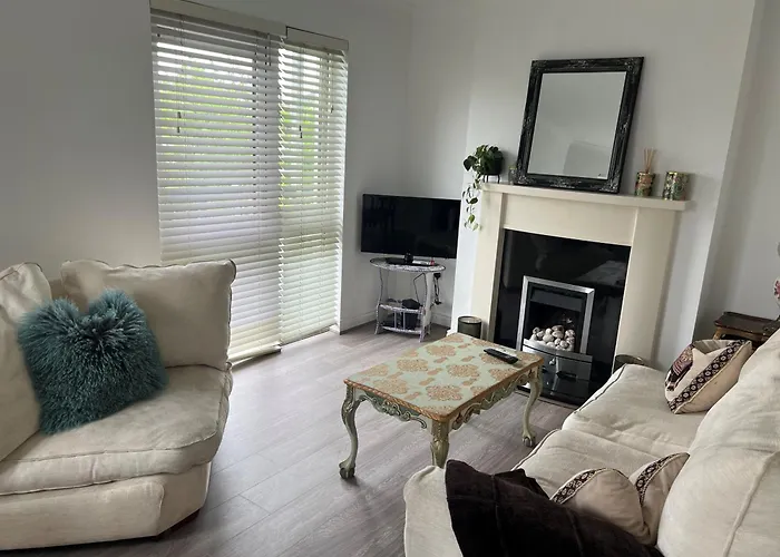 Cosy 2 Double Bed Apartment
